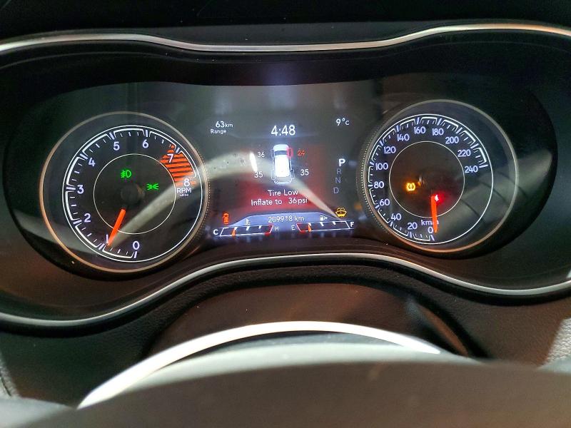 54714876 :رقم المزاد ، 1C4PJMBX8KD479888 vin ، 2019 Jeep Cherokee مزاد بيع
