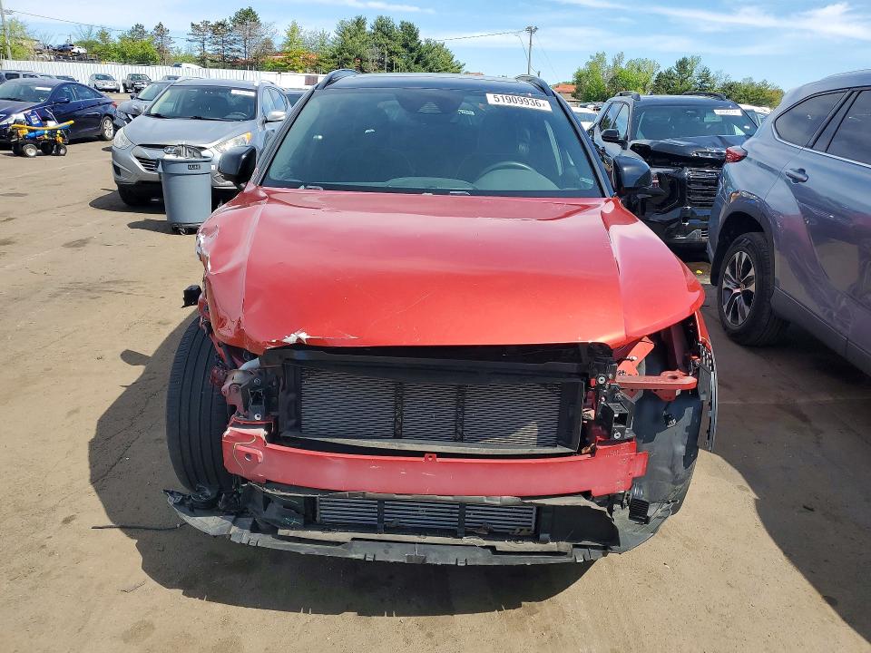 2022 Volvo Xc40 მანქანა იყიდება აუქციონზე, vin: YV4162UM0N2724579, აუქციონის ნომერი: 51909936