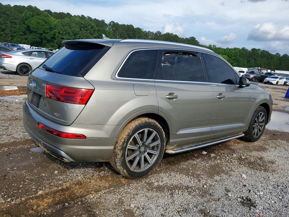 Aukcja sprzedaży 2017 Audi Q7, vin: WA1VAAF70HD019059, numer aukcji: 53044576