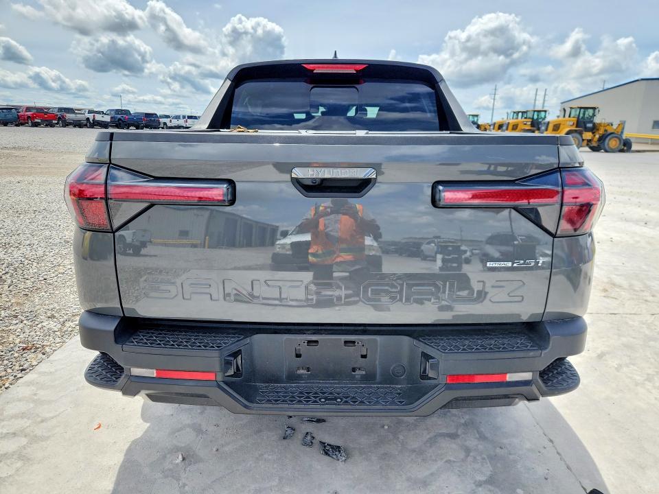 55221796 :رقم المزاد ، 5NTJCDDFXRH104692 vin ، 2024 Hyundai Santa Cruz مزاد بيع