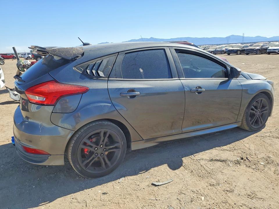 2017 Ford Focus მანქანა იყიდება აუქციონზე, vin: 1FADP3L9XHL206130, აუქციონის ნომერი: 54496356