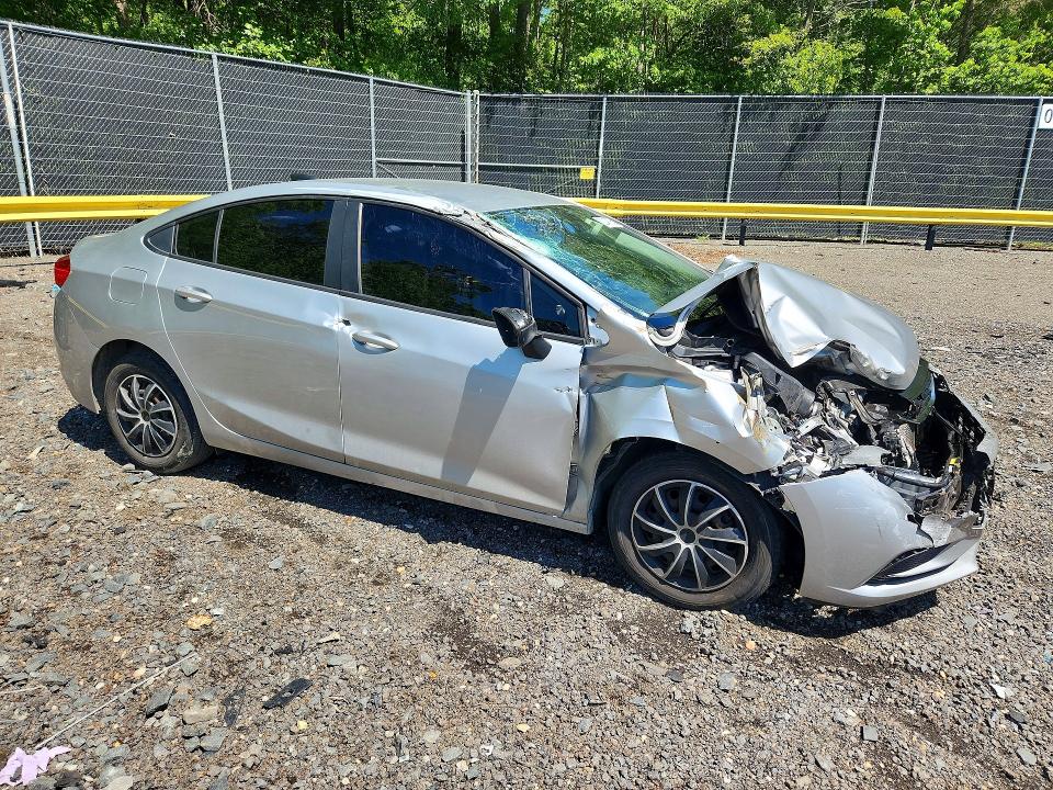 Aukcja sprzedaży 2018 Chevrolet Cruze, vin: 1G1BC5SM6J7170037, numer aukcji: 52347196