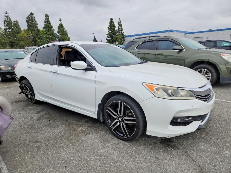 Aukcja sprzedaży 2017 Honda Accord, vin: 1HGCR2F57HA100573, numer aukcji: 53818206