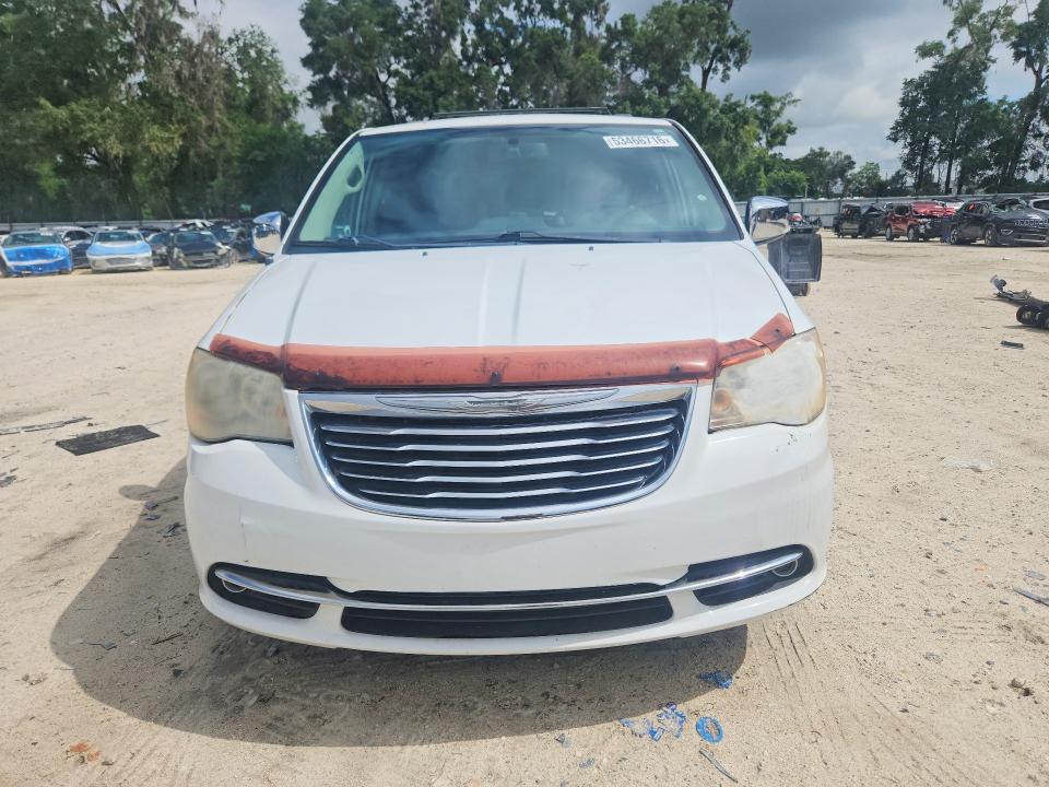 53466716 :رقم المزاد ، 2C4RC1CG5DR815819 vin ، 2013 Chrysler Town & Country مزاد بيع