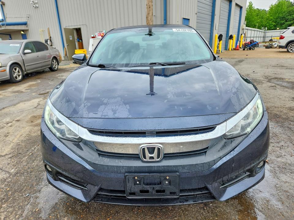 Продаж на аукціоні авто 2018 Honda Civic, vin: 2HGFC1E37JH643163, номер лоту: 54132106