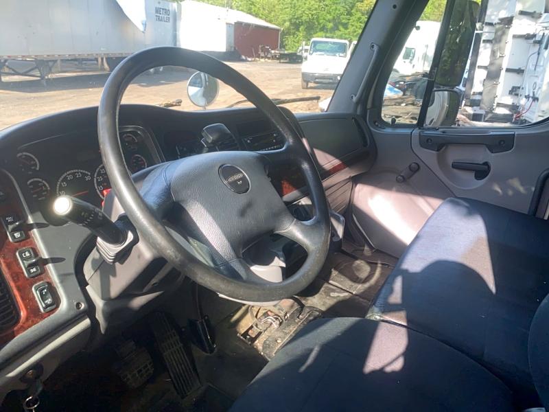 Продаж на аукціоні авто 2015 Freigliner Fld132xl, vin: 3ALACXDT3FDGA5240, номер лоту: 53283136