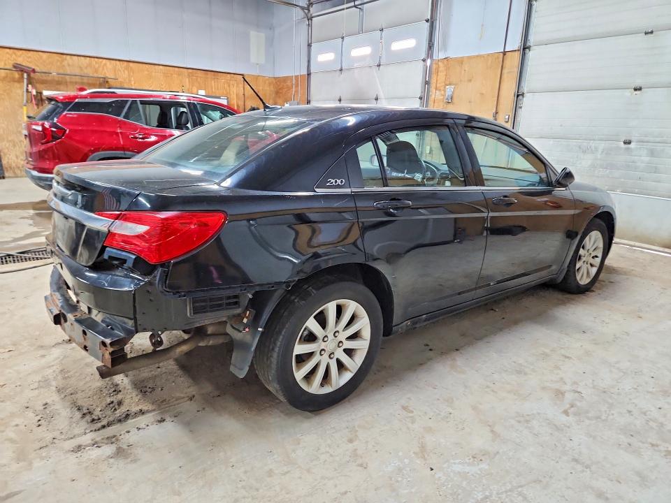 2011 Chrysler 200 მანქანა იყიდება აუქციონზე, vin: 1C3BC1FB4BN602327, აუქციონის ნომერი: 54582026
