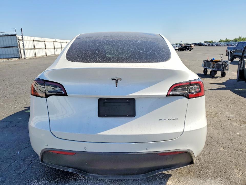 53269446 :رقم المزاد ، 5YJYGDEE9MF214955 vin ، 2021 Tesla Model Y مزاد بيع