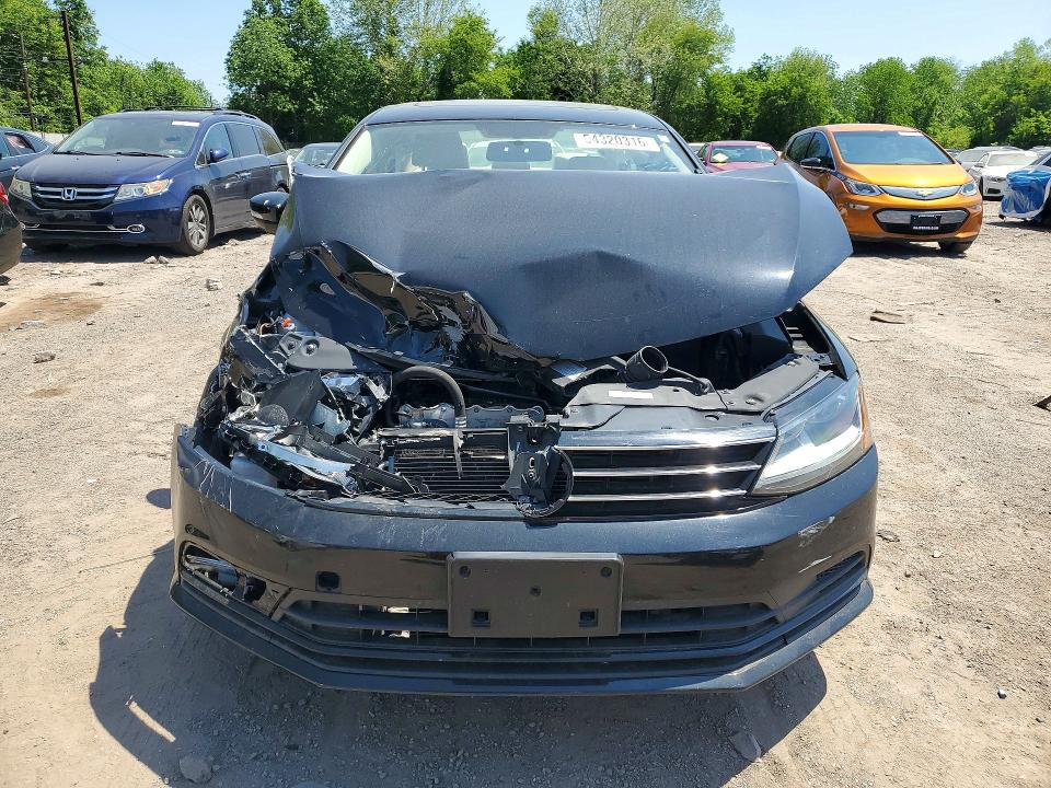 54320316 :رقم المزاد ، 3VWDB7AJ3HM250964 vin ، 2017 Volkswagen Jetta مزاد بيع