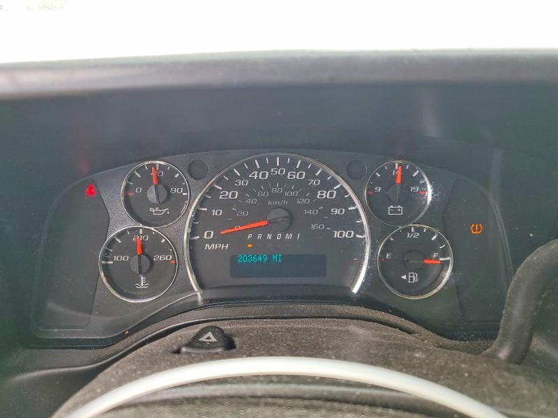53214376 :رقم المزاد ، 1GCWGBFF8H1117358 vin ، 2017 Chevrolet Express G2500 مزاد بيع