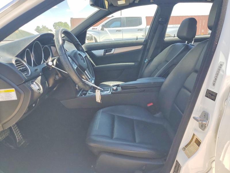 Auction sale of the 2014 Mercedes-benz C, vin: WDDGF4HBXER303337, lot number: 52186386