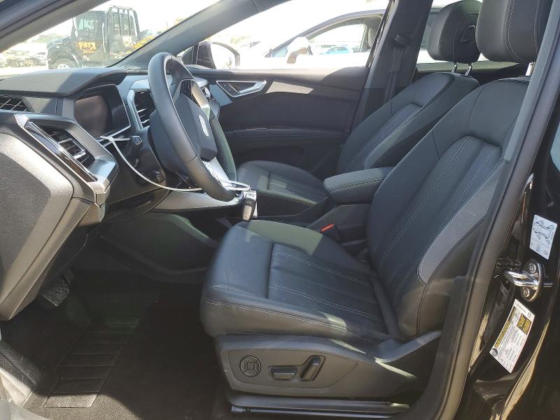 Продажа на аукционе авто 2025 Audi Q4 E-tron, vin: WA12UBFZ8SP032679, номер лота: 52356006