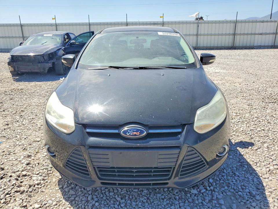 53290266 :رقم المزاد ، 1FADP3K27EL276782 vin ، 2014 Ford Focus مزاد بيع
