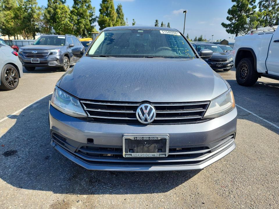 51540286 :رقم المزاد ، 3VW2B7AJ1HM336216 vin ، 2017 Volkswagen Jetta مزاد بيع