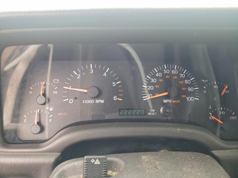 Продажа на аукционе авто 2001 Jeep Cherokee, vin: 1J4FF48S11L570718, номер лота: 52954806