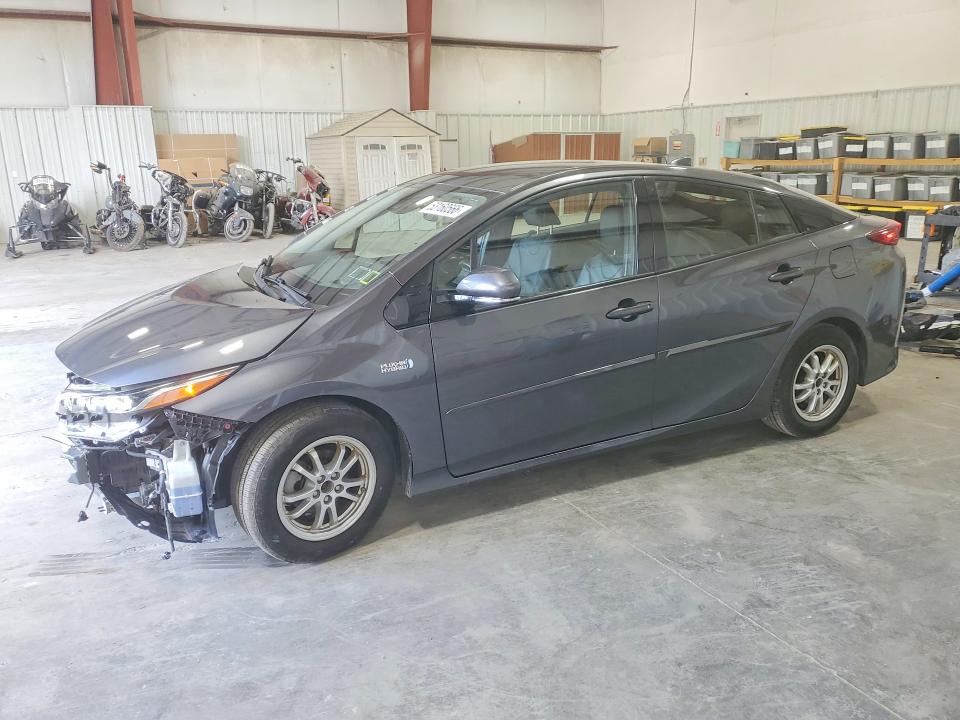 Продаж на аукціоні авто 2017 Toyota Prius Prime, vin: JTDKARFP3H3037391, номер лоту: 53160566