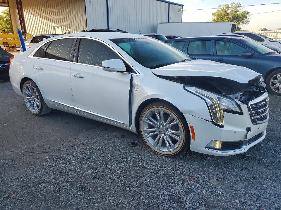 2019 Cadillac Xts მანქანა იყიდება აუქციონზე, vin: 2G61M5S32K9118298, აუქციონის ნომერი: 54894016