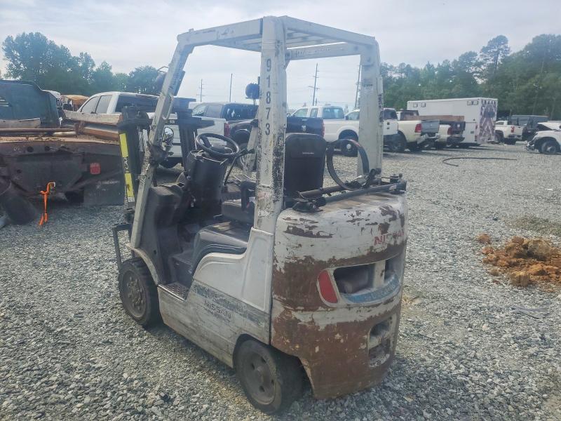 52060746 :رقم المزاد ، CP1F29W7979 vin ، 2015 Nissan Forklift مزاد بيع