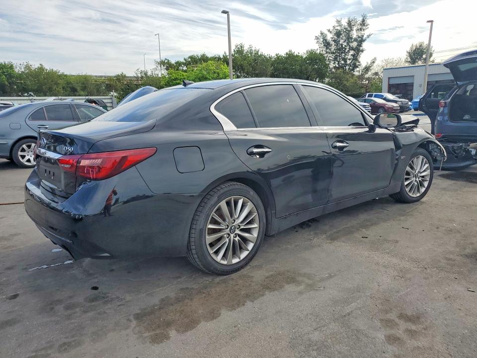 53512226 :رقم المزاد ، JN1EV7AR7KM559458 vin ، 2019 Infiniti Q50 مزاد بيع