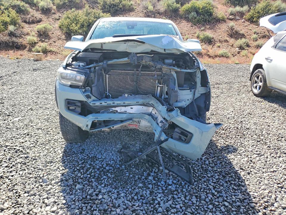 2021 Toyota Tacoma მანქანა იყიდება აუქციონზე, vin: 5TFCZ5AN3MX249304, აუქციონის ნომერი: 54668256