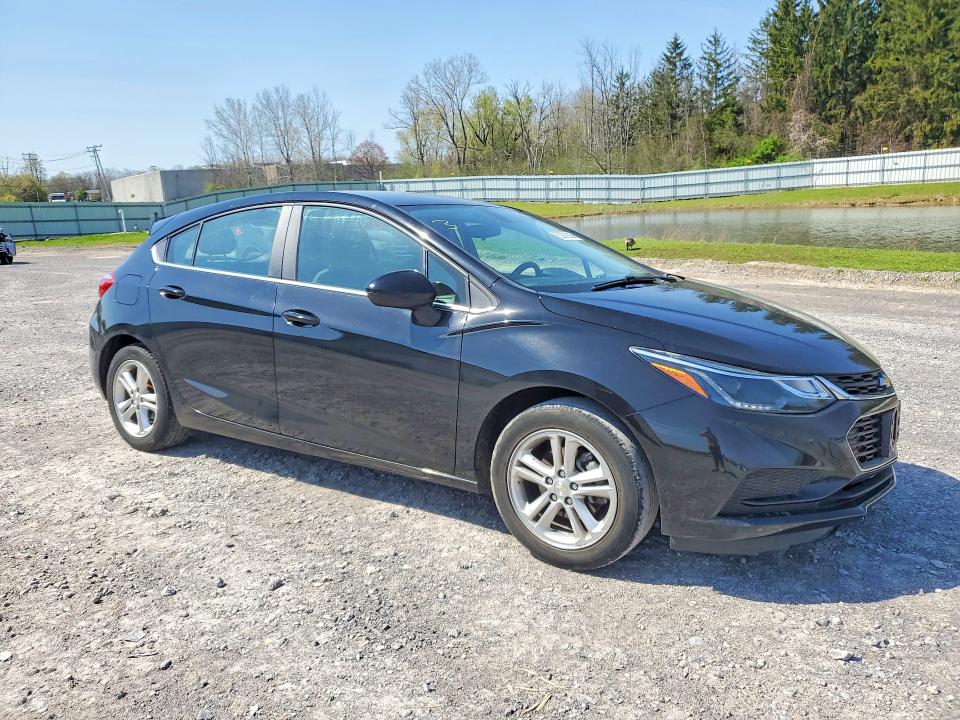 Продажа на аукционе авто 2017 Chevrolet Cruze, vin: 3G1BE6SM1HS588680, номер лота: 52299386