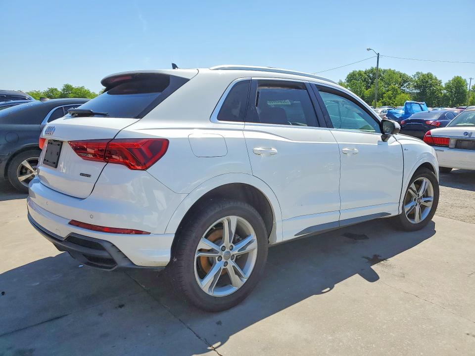 Продажа на аукционе авто 2020 Audi Q3, vin: WA1DECF38L1021676, номер лота: 52649486