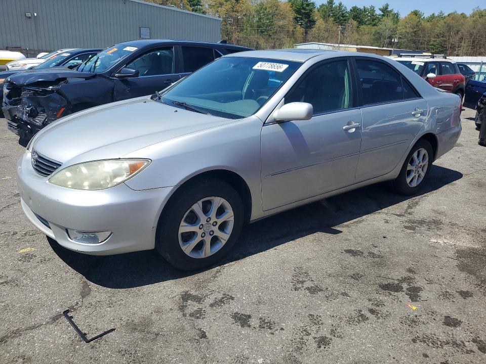 2005 Toyota Camry მანქანა იყიდება აუქციონზე, vin: 4T1BF30K95U619069, აუქციონის ნომერი: 50778656
