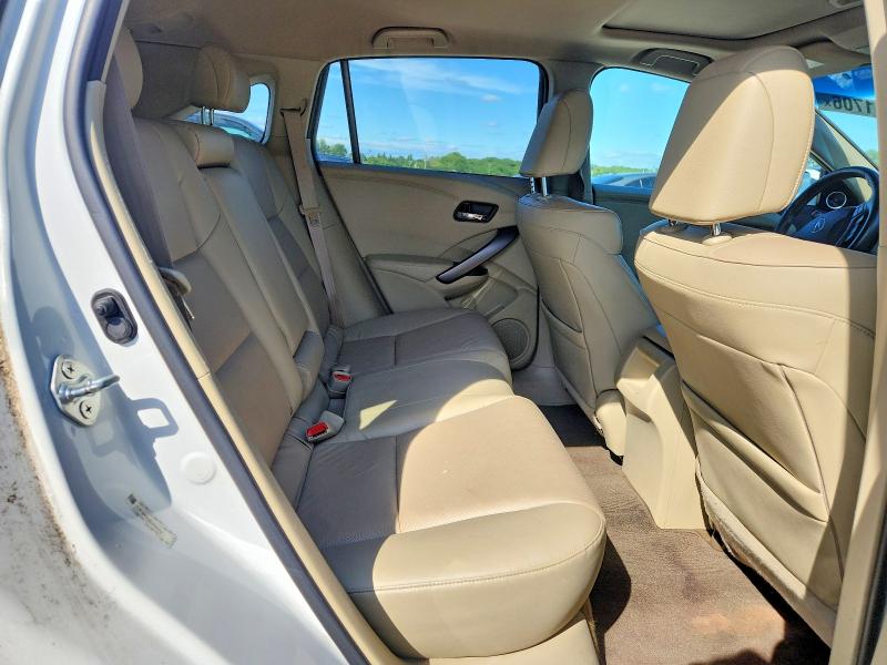 53551706 :رقم المزاد ، 5J8TB4H34EL000572 vin ، 2015 Acura Rdx مزاد بيع