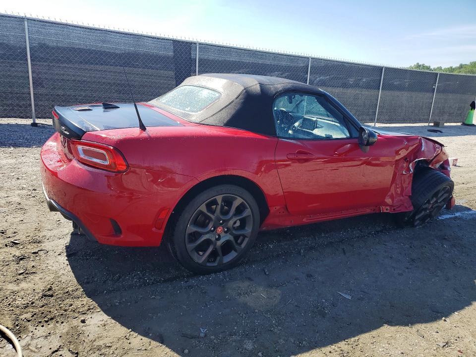 2018 Fiat 124 Spider მანქანა იყიდება აუქციონზე, vin: JC1NFAEK1J0139895, აუქციონის ნომერი: 51991986