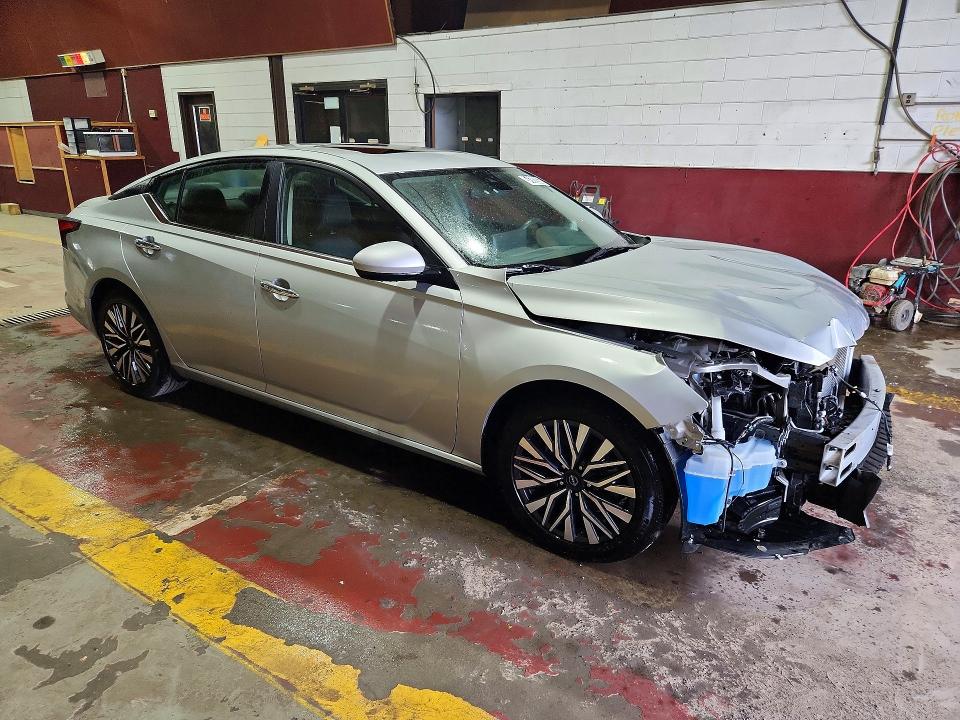54392866 :رقم المزاد ، 1N4BL4DV6PN322741 vin ، 2023 Nissan Altima مزاد بيع