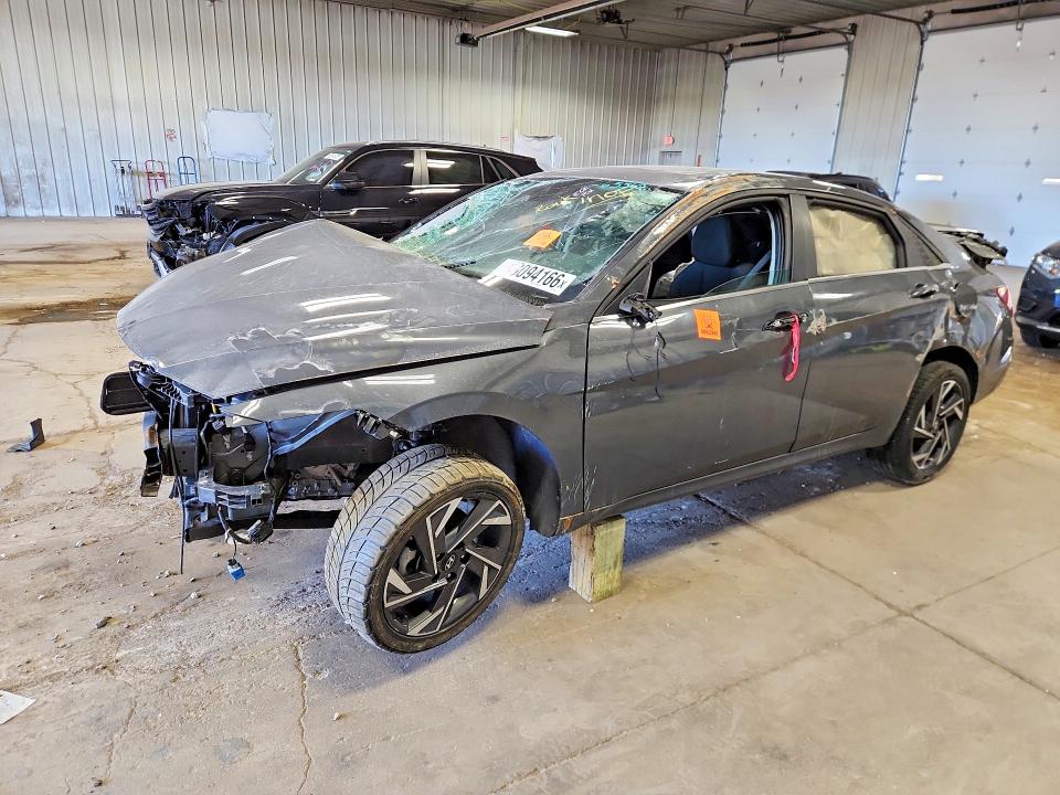 53094166 :رقم المزاد ، KMHLS4DG6RU643587 vin ، 2024 Hyundai Elantra مزاد بيع