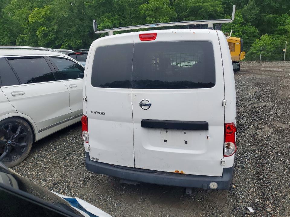 58498866 :رقم المزاد ، 3N6CM0KN1JK691055 vin ، 2018 Nissan Nv200 مزاد بيع