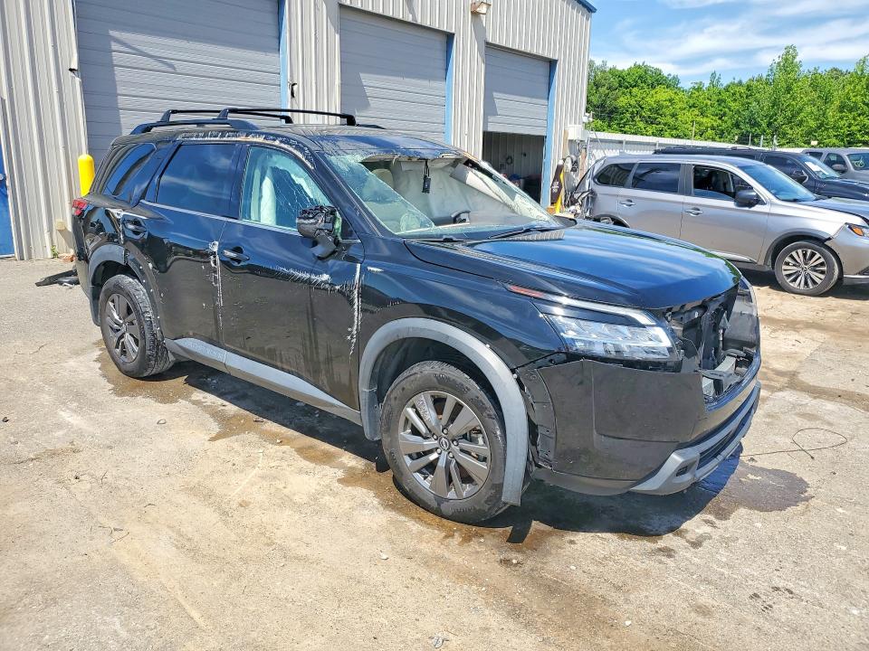 52662736 :رقم المزاد ، 5N1DR3BB8NC239577 vin ، 2022 Nissan Pathfinder مزاد بيع