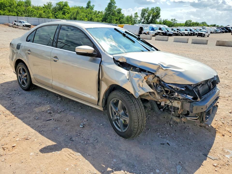 2015 Volkswagen Jetta მანქანა იყიდება აუქციონზე, vin: 3VWD07AJ5FM313761, აუქციონის ნომერი: 54687966