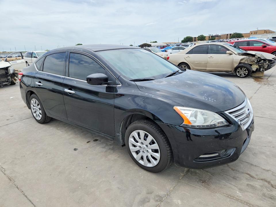 2015 Nissan Sentra მანქანა იყიდება აუქციონზე, vin: 3N1AB7AP5FY320841, აუქციონის ნომერი: 53896436