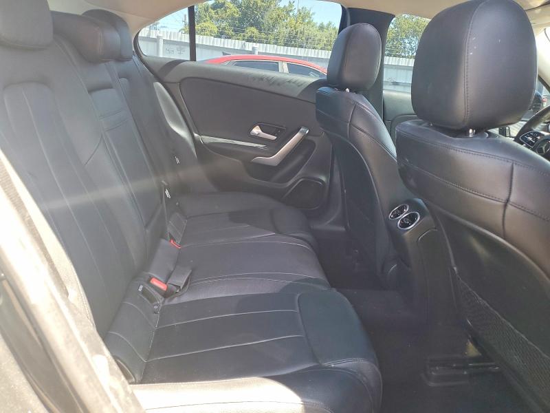 52811996 :رقم المزاد ، WDD3G4EB9KW019307 vin ، 2019 Mercedes-benz A مزاد بيع