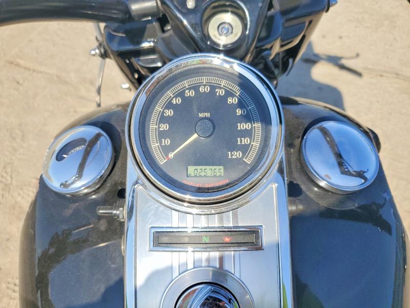 2011 Harley-davidson Flhr მანქანა იყიდება აუქციონზე, vin: 1HD1FB439BB658182, აუქციონის ნომერი: 51249556