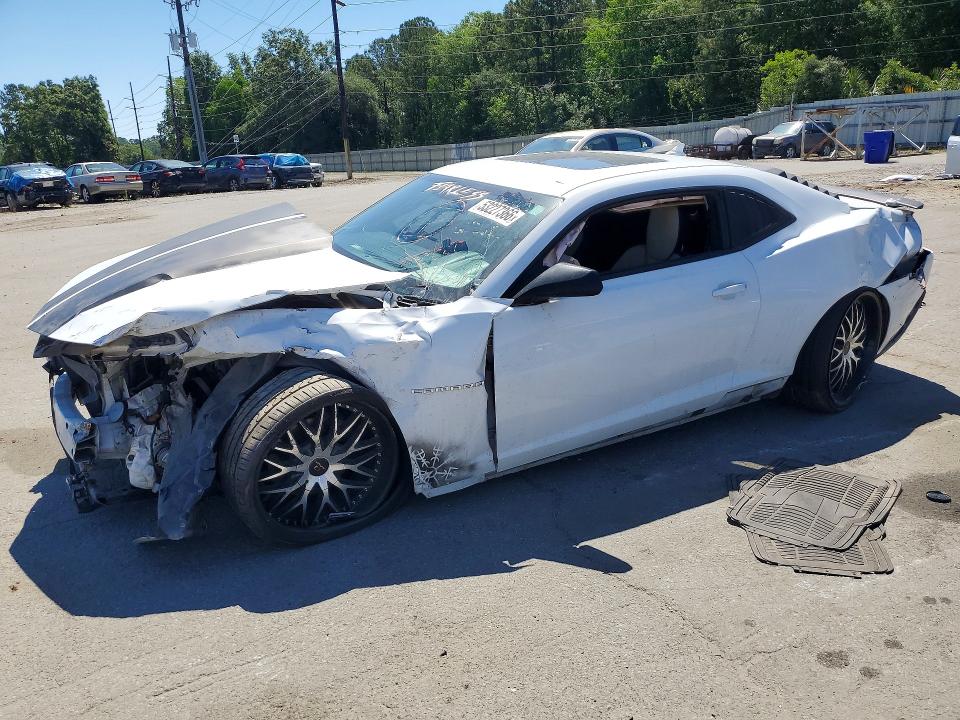 53227366 :رقم المزاد ، 2G1FF1E39F9135812 vin ، 2015 Chevrolet Camaro مزاد بيع