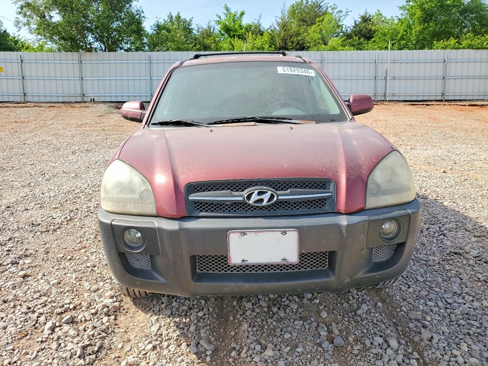 2005 Hyundai Tucson მანქანა იყიდება აუქციონზე, vin: KM8JN12D75U168466, აუქციონის ნომერი: 51929346