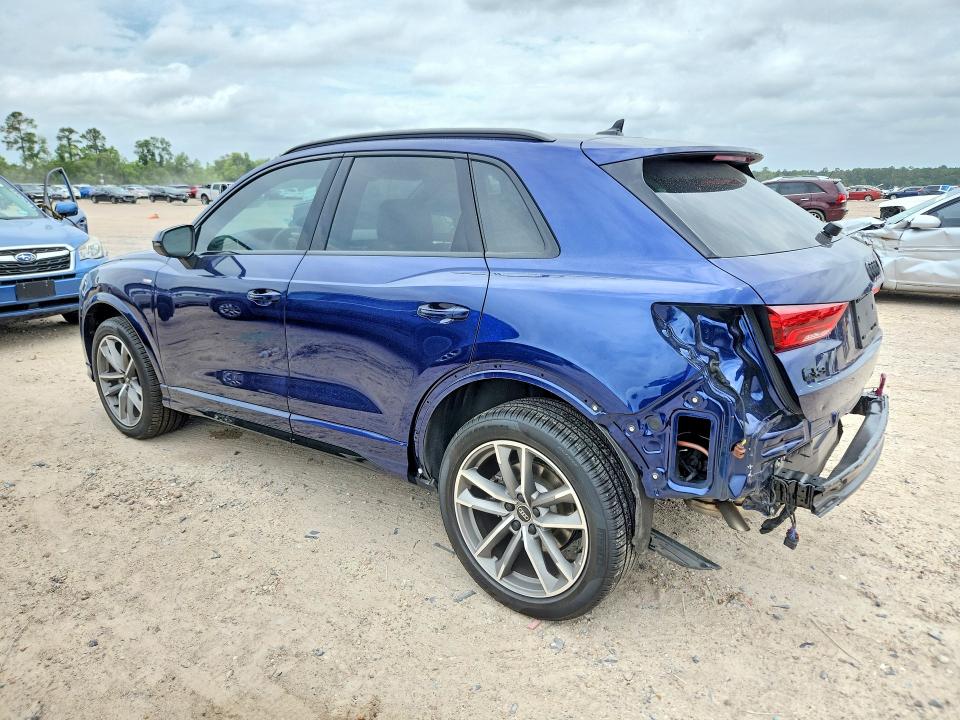 53947746 :رقم المزاد ، WA1DECF32S1034017 vin ، 2025 Audi Q3 مزاد بيع