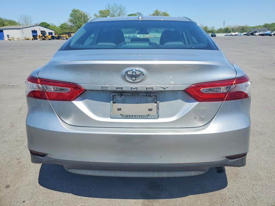52395926 :رقم المزاد ، 4T1C11AK2LU870258 vin ، 2020 Toyota Camry مزاد بيع