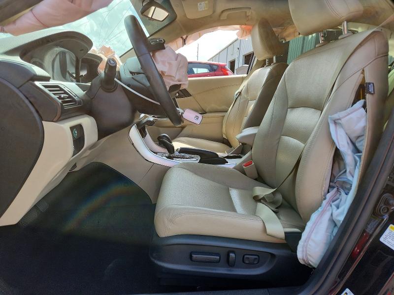 55020016 :رقم المزاد ، 1HGCR2F82FA248069 vin ، 2015 Honda Accord مزاد بيع