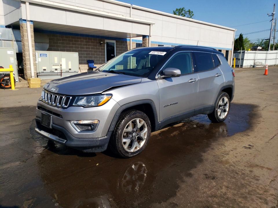 53279266 :رقم المزاد ، 3C4NJDCB0JT230469 vin ، 2018 Jeep Compass مزاد بيع