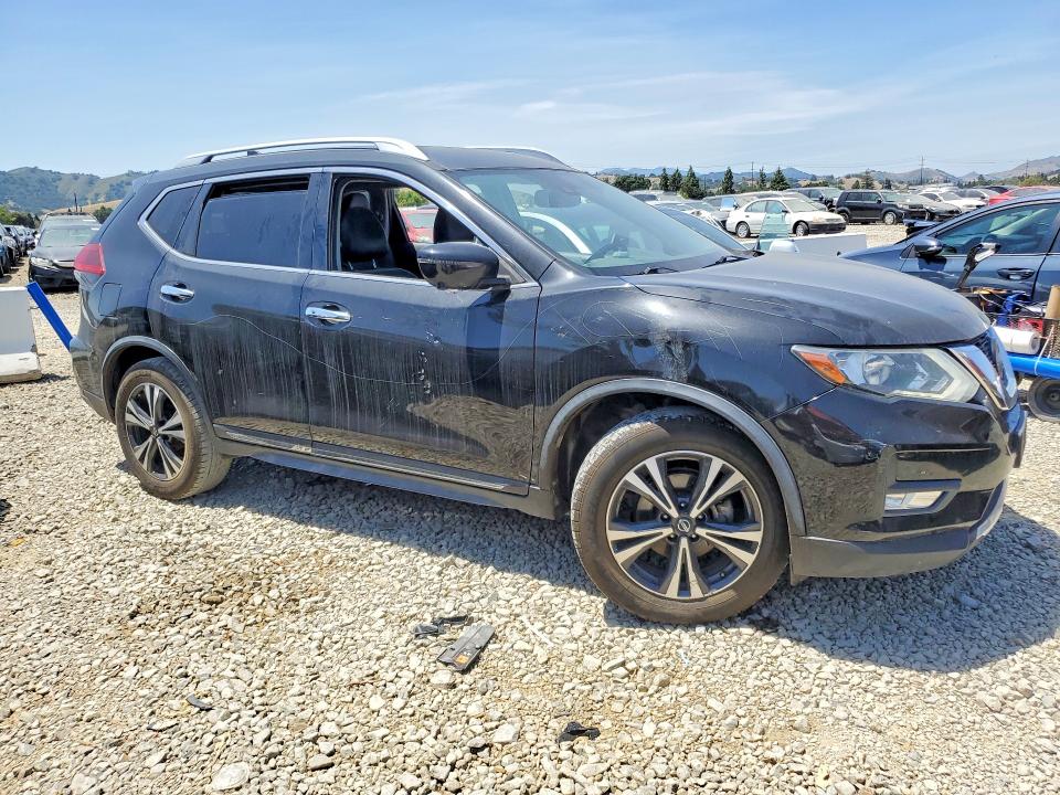 2018 Nissan Rogue მანქანა იყიდება აუქციონზე, vin: JN8AT2MT2JW460145, აუქციონის ნომერი: 53259466