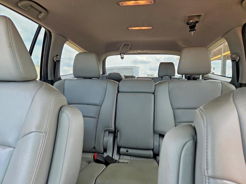 Продаж на аукціоні авто 2017 Honda Pilot, vin: 5FNYF5H57HB028034, номер лоту: 52826666