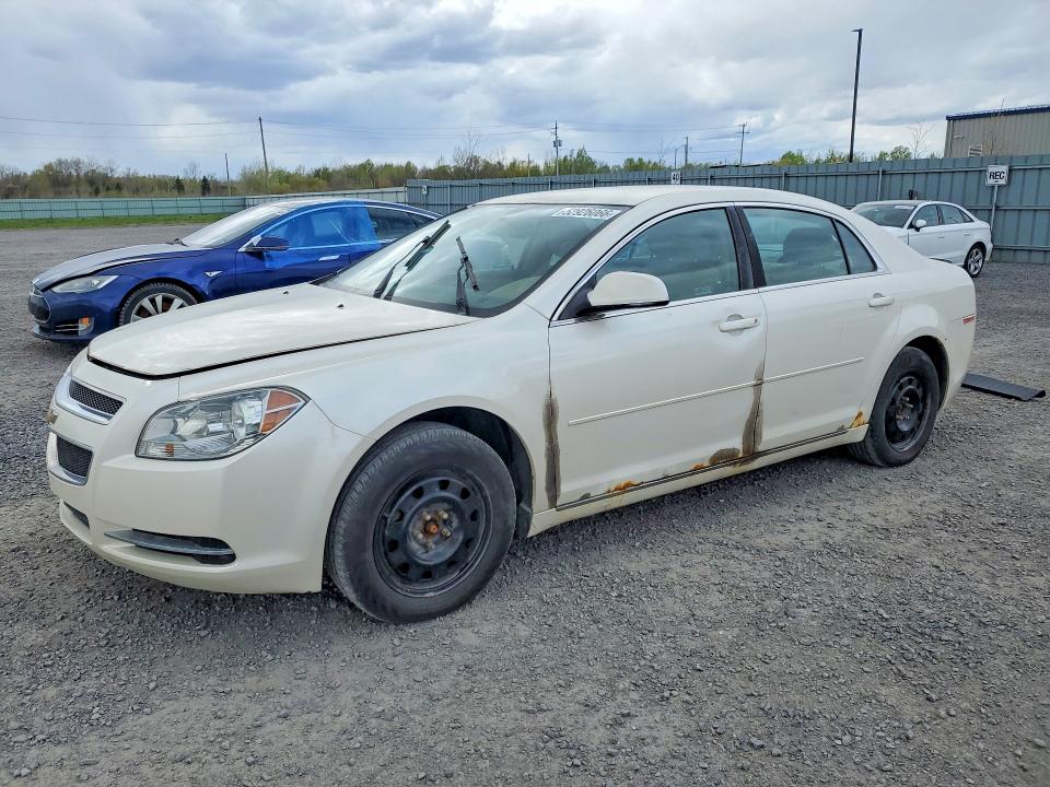 2011 Chevrolet Malibu მანქანა იყიდება აუქციონზე, vin: 1G1ZD5EU9BF365449, აუქციონის ნომერი: 52926066