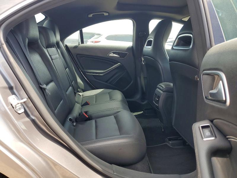 54611736 :رقم المزاد ، WDDSJ4EB5FN277722 vin ، 2015 Mercedes-benz Cla مزاد بيع