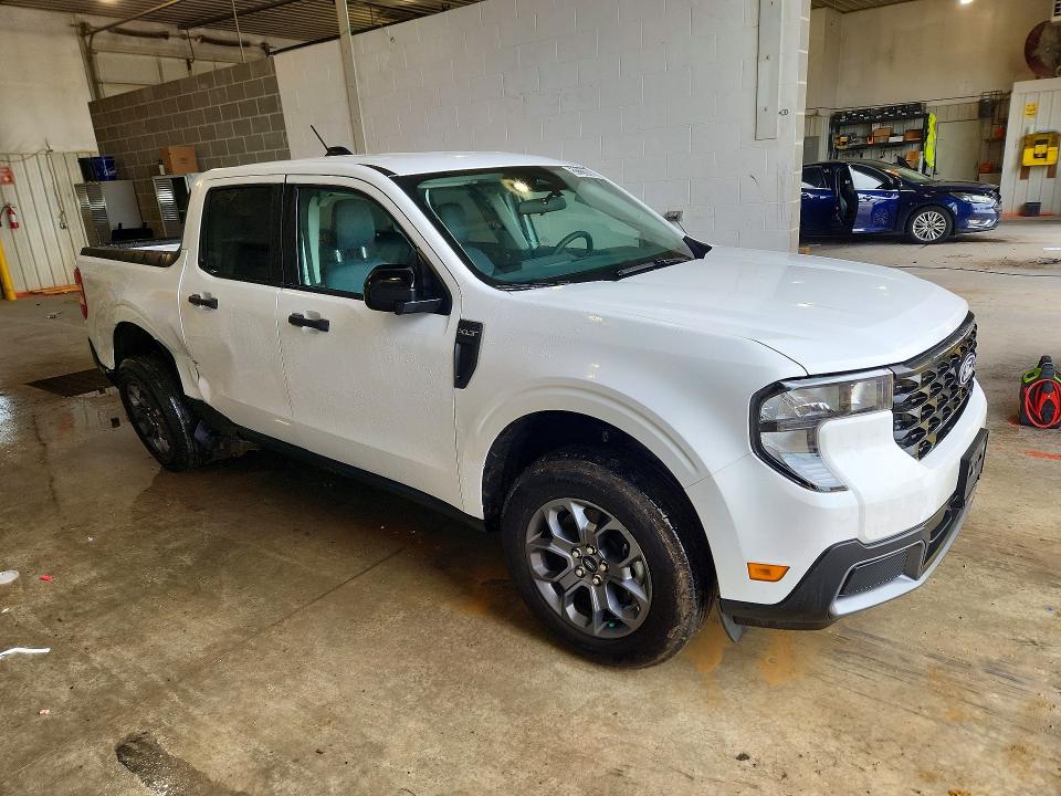 Продажа на аукционе авто 2025 Ford Maverick, vin: 3FTTW8JA6SRB09583, номер лота: 52221096
