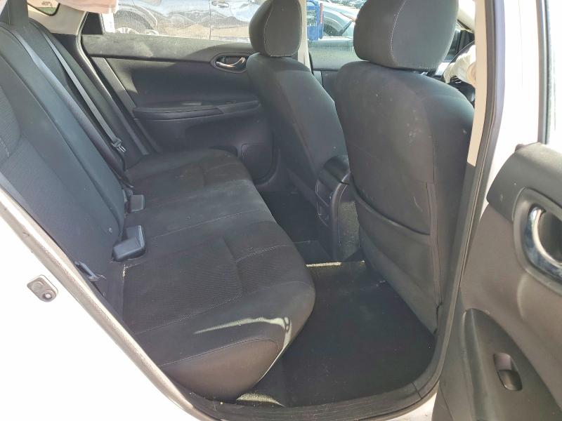 Продажа на аукционе авто 2018 Nissan Sentra, vin: 3N1AB7AP6JY338533, номер лота: 52916316
