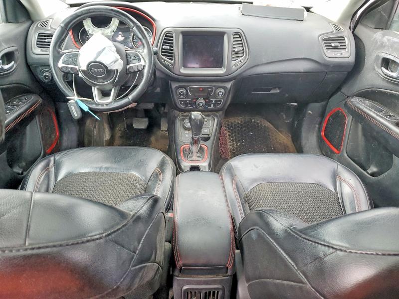 53593226 :رقم المزاد ، 3C4NJDDB8JT493534 vin ، 2018 Jeep Compass مزاد بيع